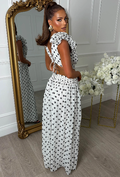 VESTIDO COUTURE POLKA