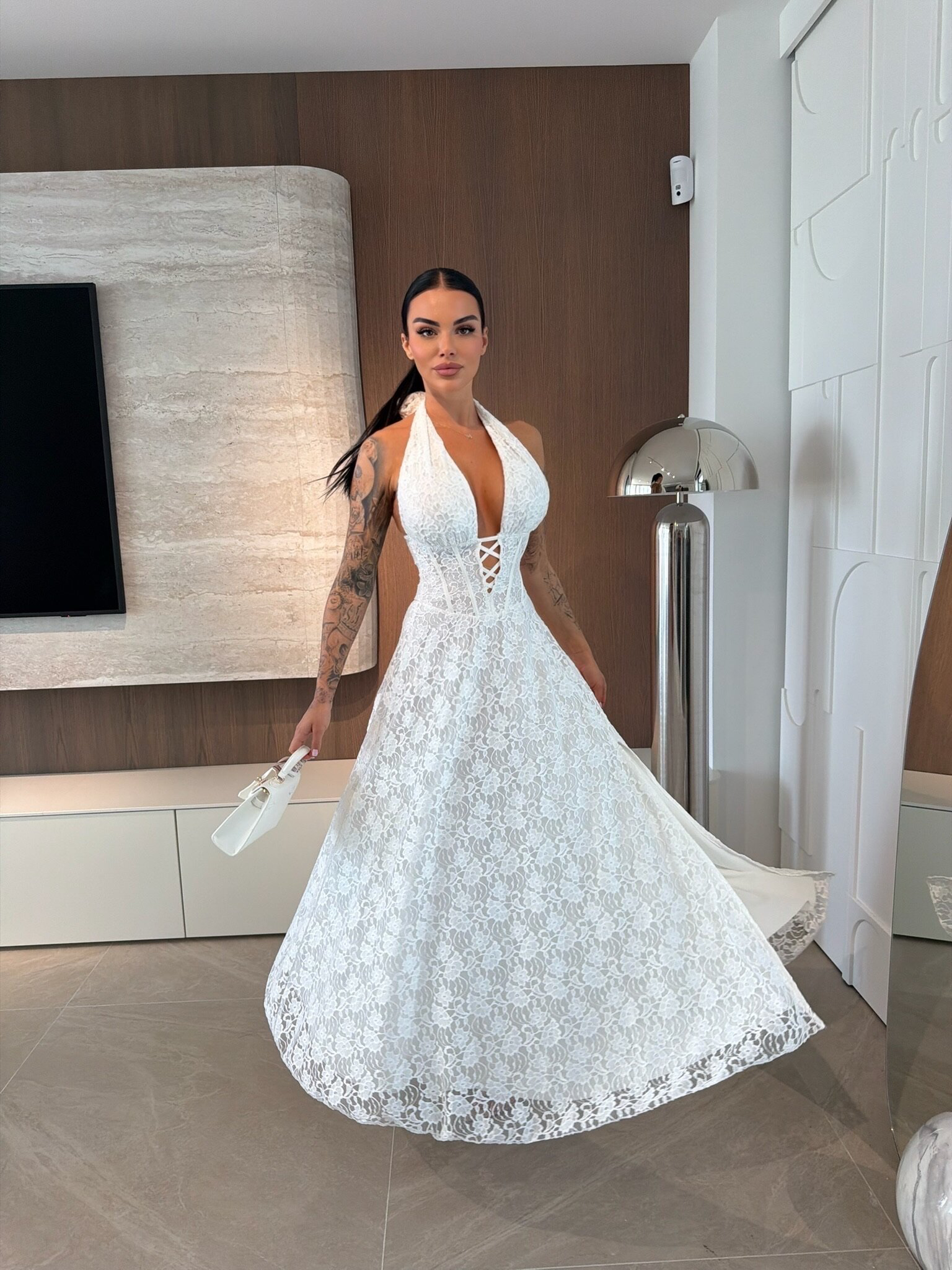 VESTIDO DE ENCAJE ARMENIASSA