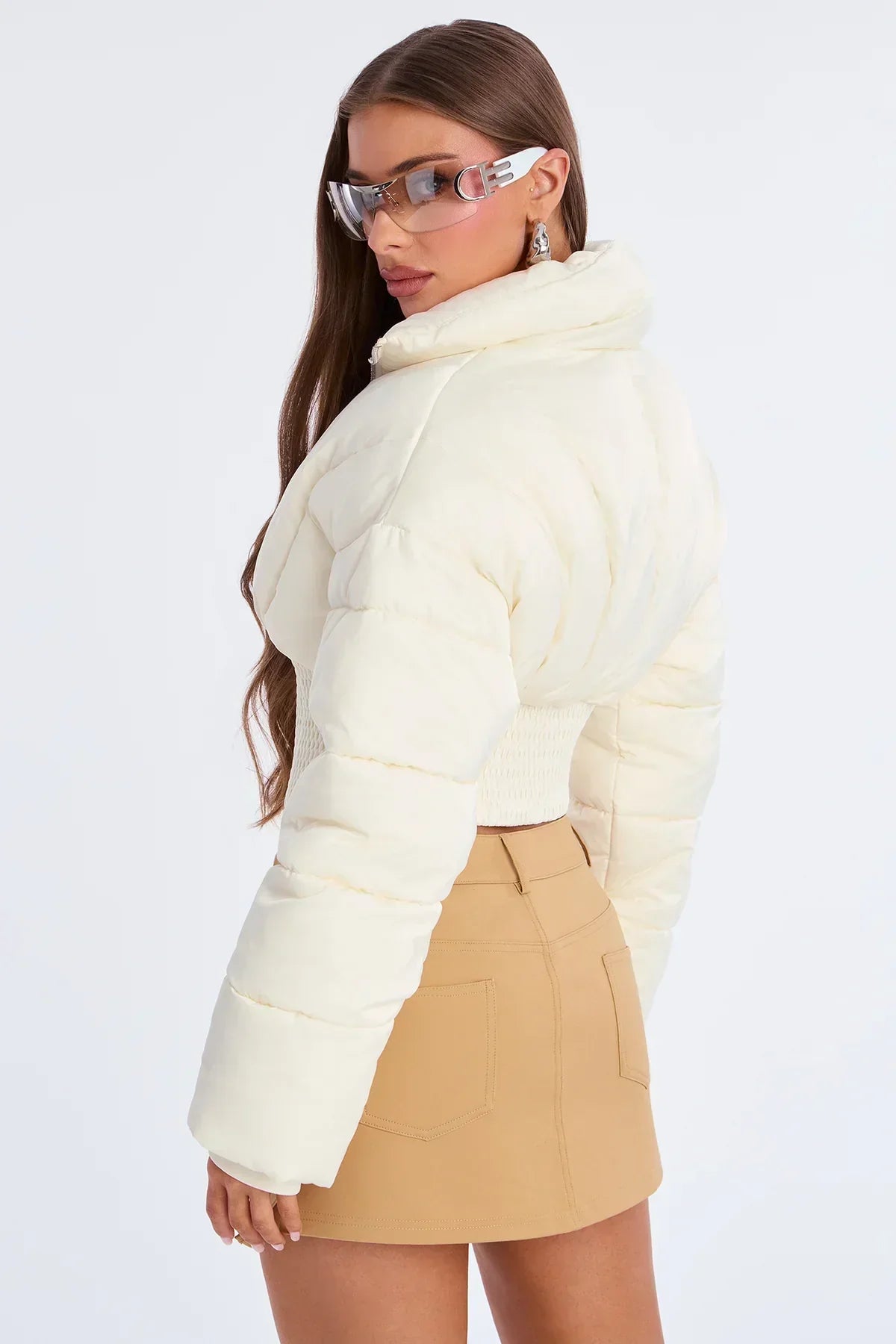 Chaqueta Puffer Corta con Cintura Corset