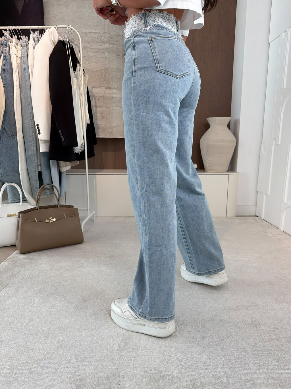 PANTALÓN MAINE JEANS CON ENCAJE