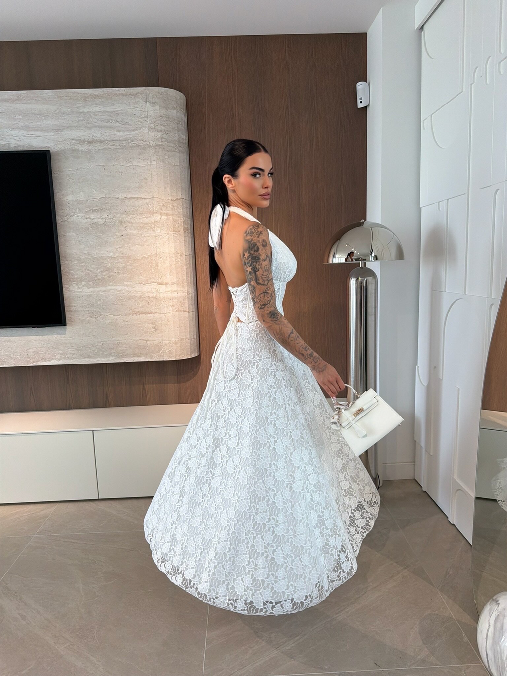 VESTIDO DE ENCAJE ARMENIASSA