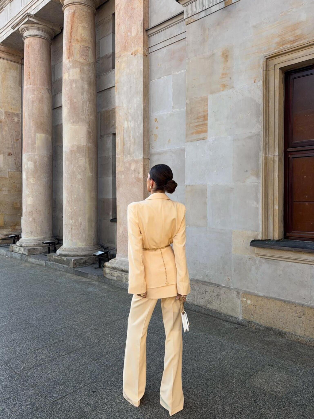 PANTALONES AMARILLO MANTEQUILLA DE NICOLETTA
