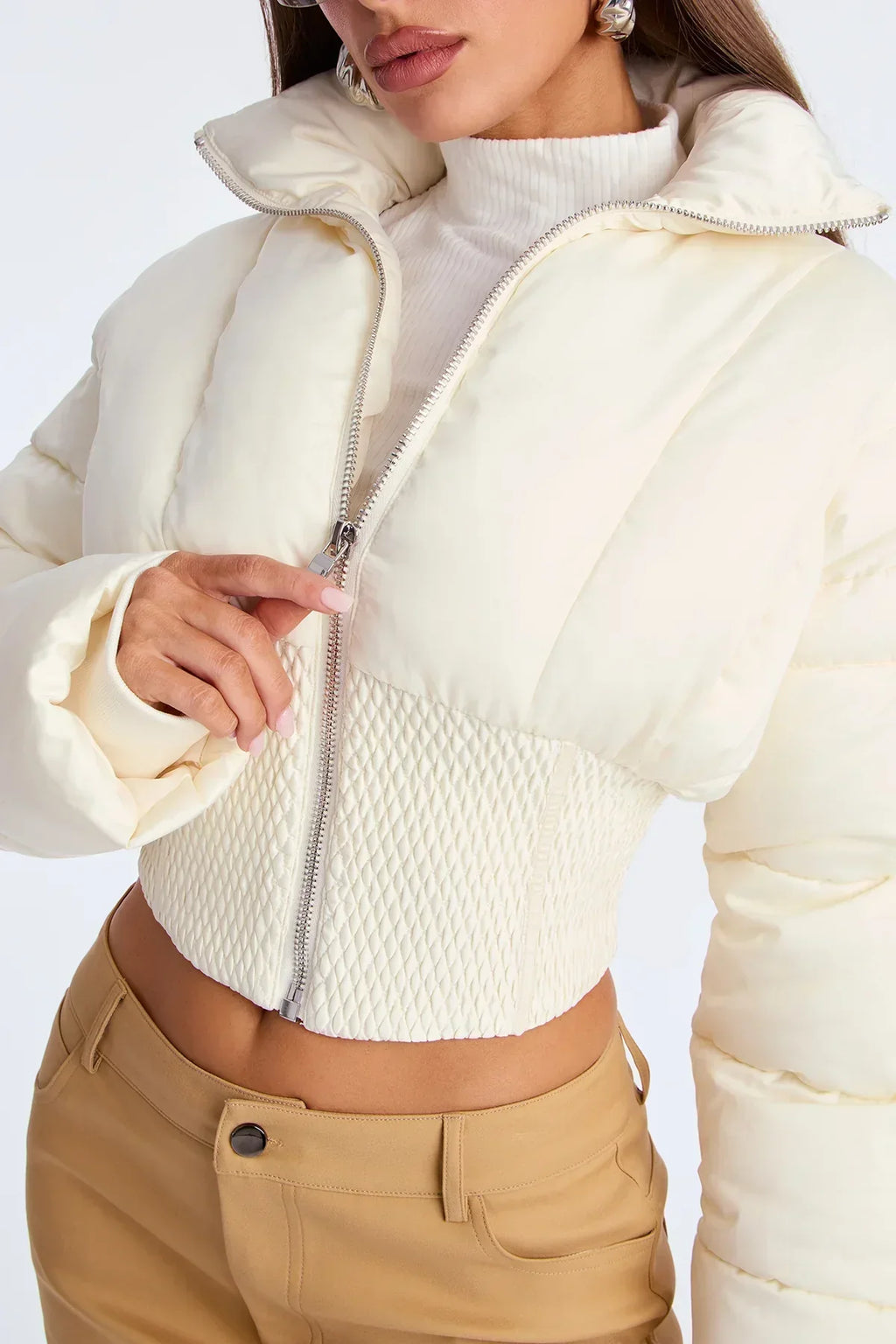 Chaqueta Puffer Corta con Cintura Corset